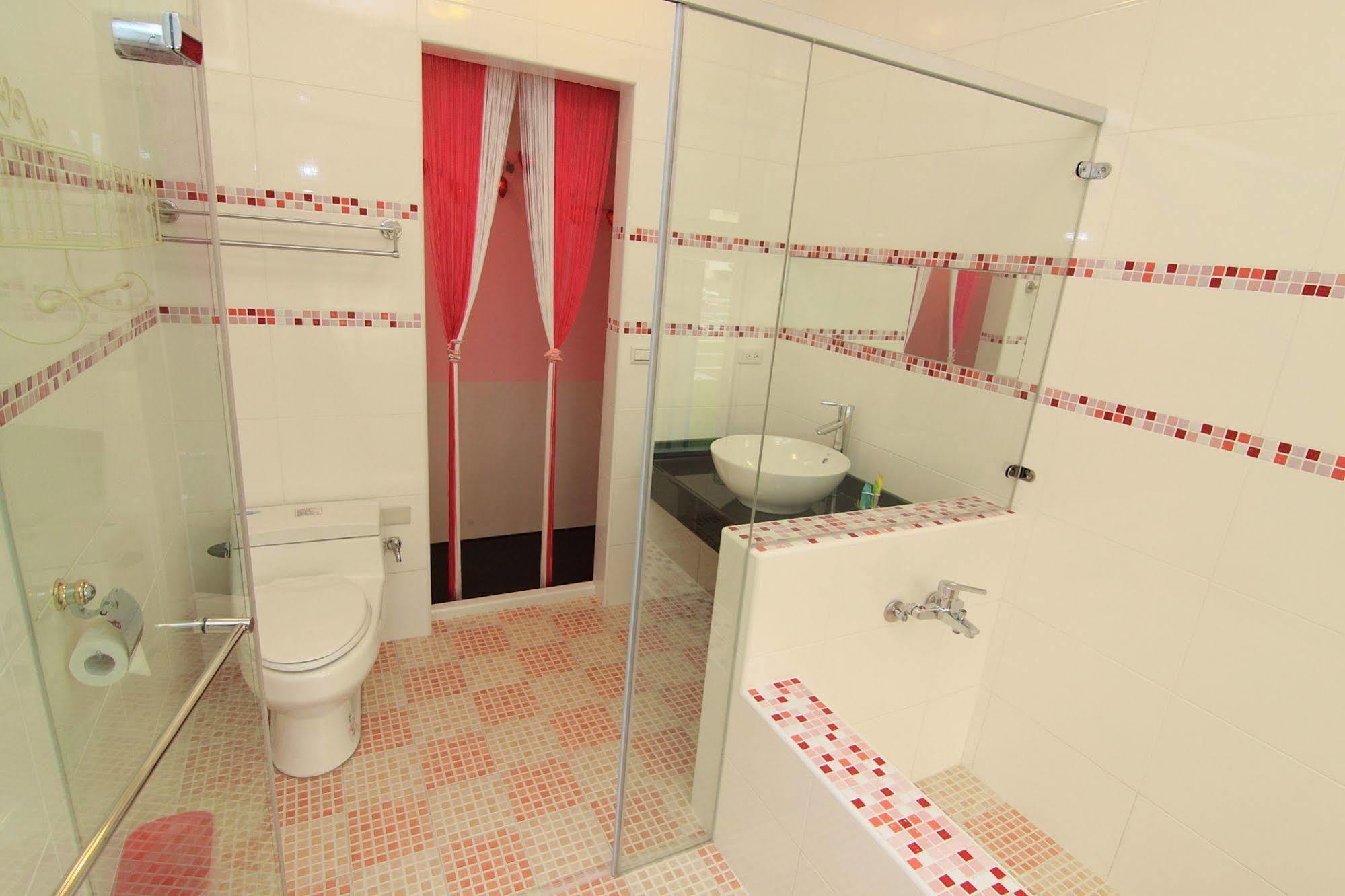 Sweet Rainbow B&B Hualien City Exterior foto